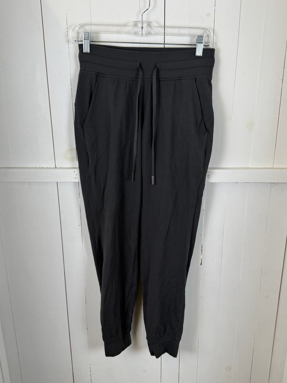 Lululemon Gray Jogger Pants Size 6 Women’s Excellent Condition